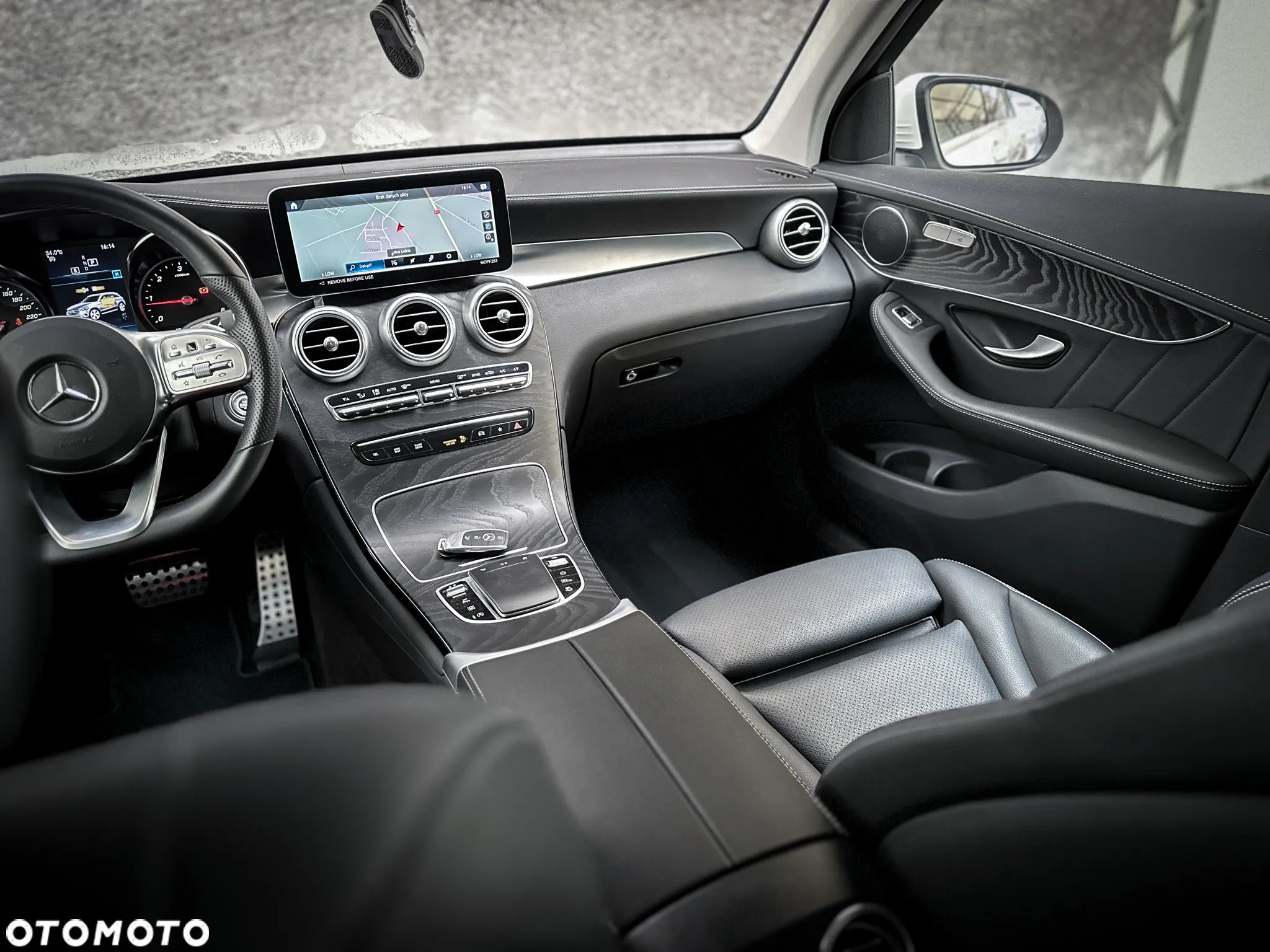 Mercedes-Benz GLC 200 d 4-Matic Business Edition - 34
