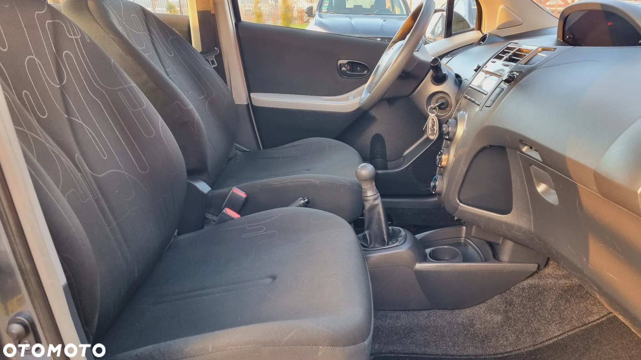 Toyota Yaris 1.0 Active - 20