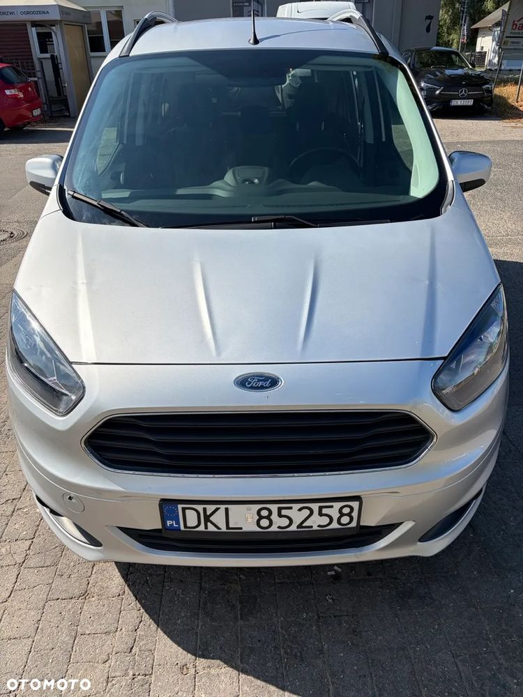 Ford Tourneo Courier 1.0 EcoBoost S&S Titanium - 20