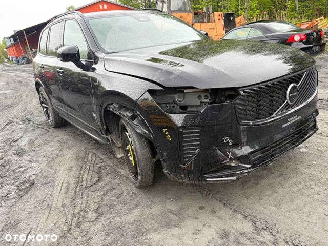 Volvo XC 90 - 3