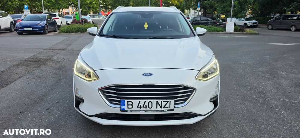 Ford Focus 1.0 EcoBoost Start Stop Titanium - 9