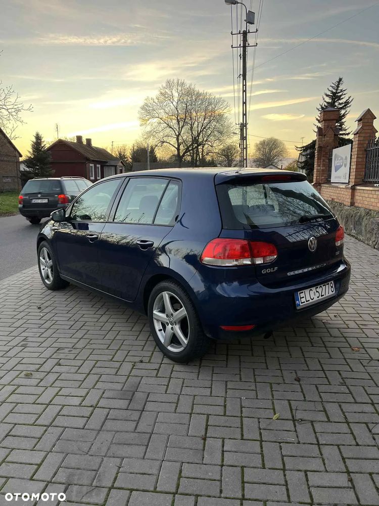 Volkswagen Golf 1.6 TDI DPF MATCH - 7