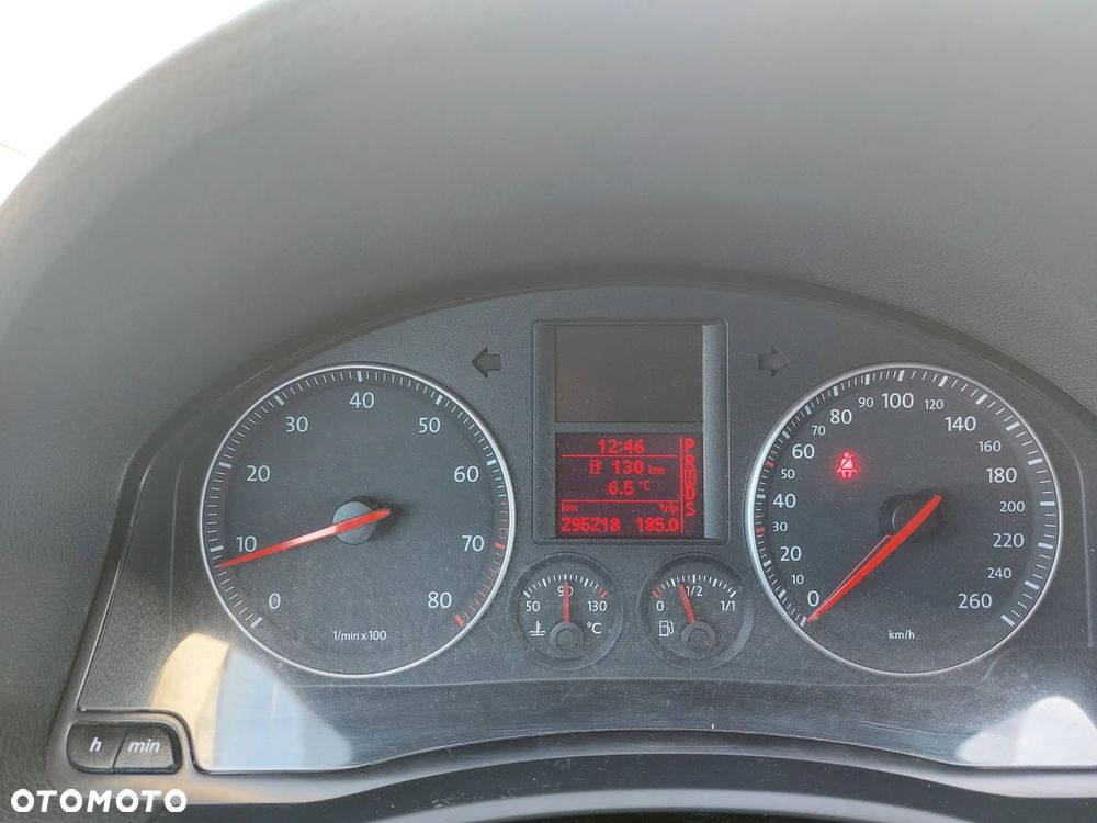 Volkswagen Golf - 13