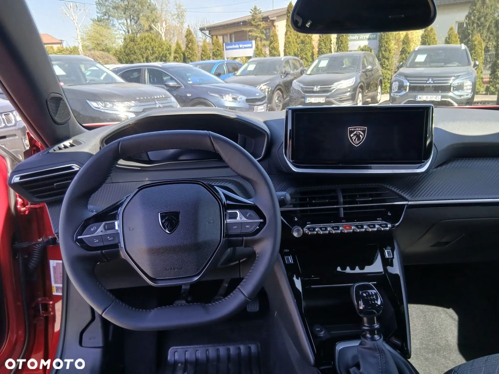 Peugeot 2008 PureTech 100 Allure S&S BVM6 - 8
