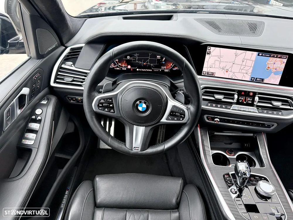 BMW X7 M50d - 10