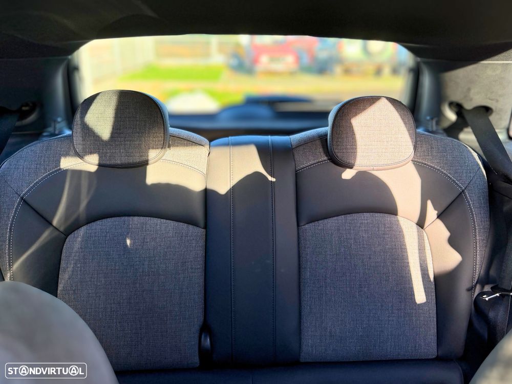 MINI 3 Portas Cooper SE - 13