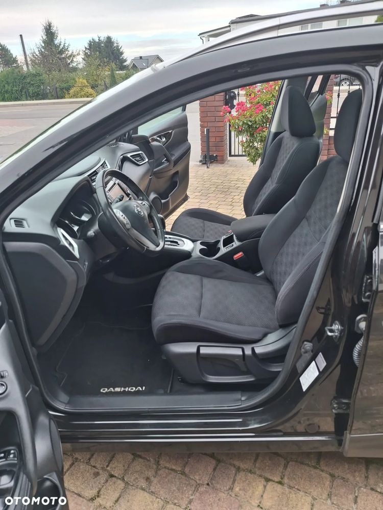 Nissan Qashqai 1.6 DCi N-Connecta Xtronic - 10