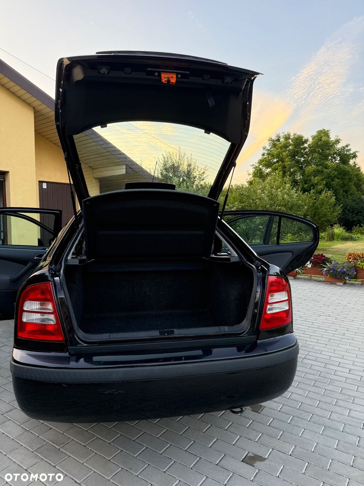 Skoda Octavia 1.9 TDI Tour - 6