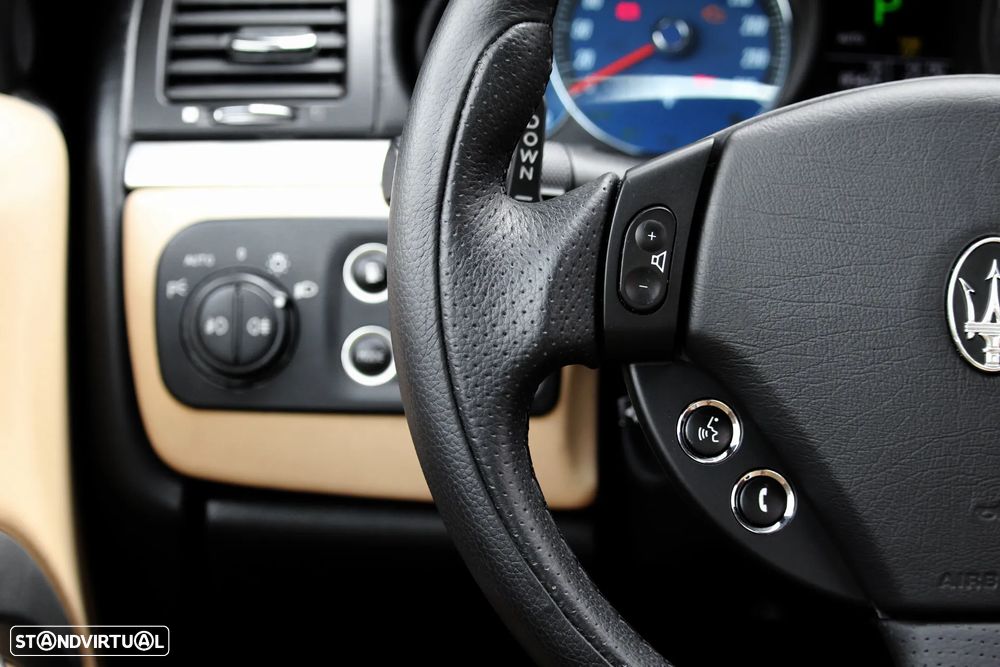 Maserati Granturismo S Auto - 32