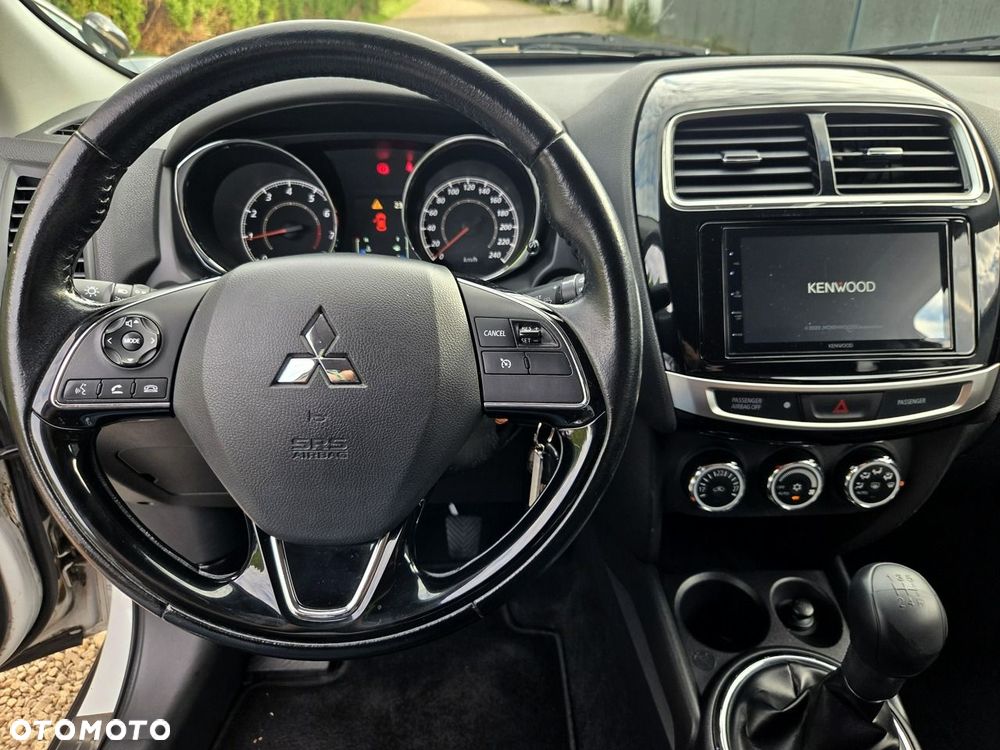 Mitsubishi ASX 1.6 Invite EU6 - 11