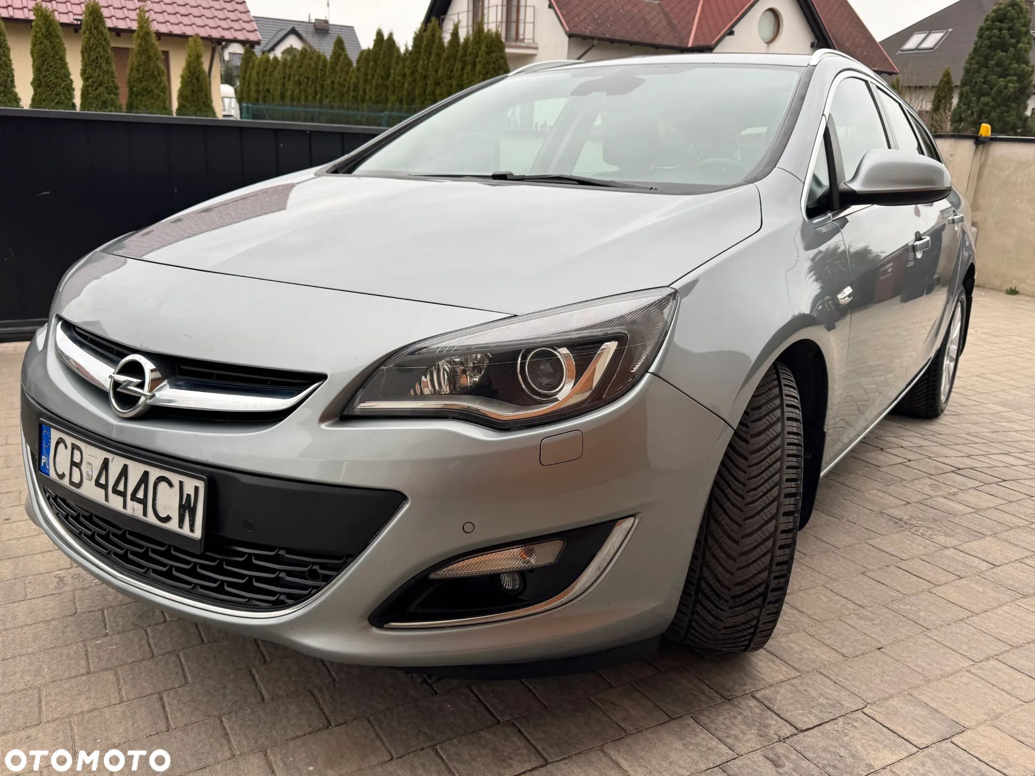 Opel Astra IV 1.6 CDTI Sport - 1