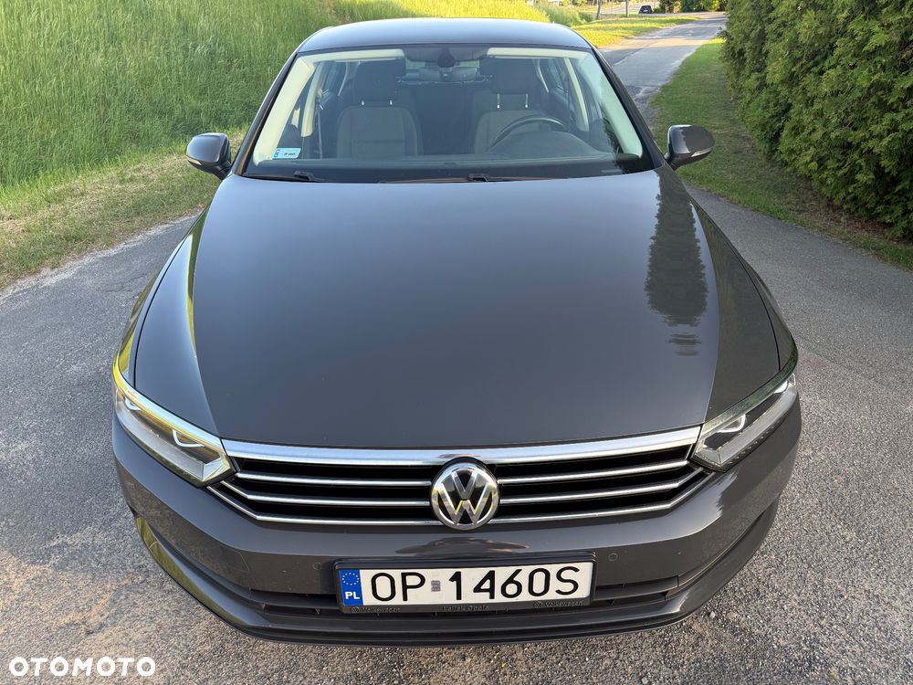 Volkswagen Passat 2.0 TDI SCR Comfortline - 5