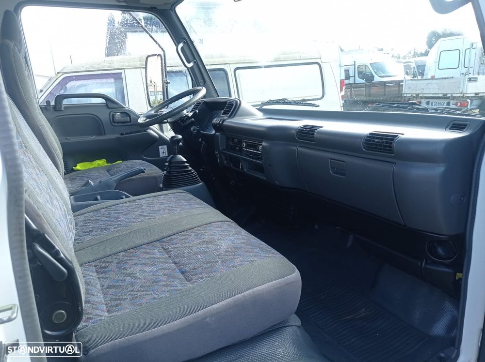 Isuzu 3000 DI Turbo/ Basculante - 8