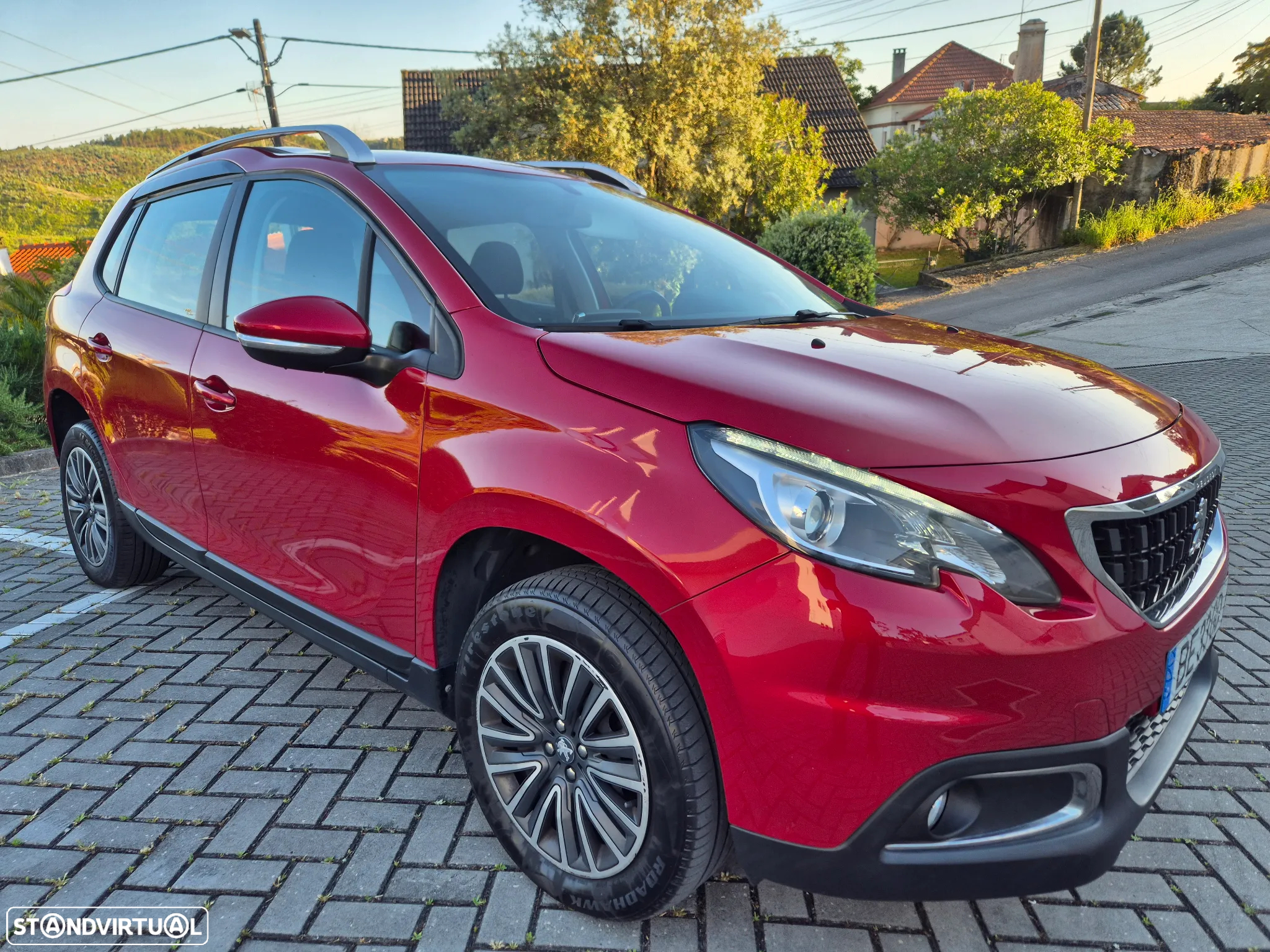 Peugeot 2008 1.5 BlueHDi Style - 3