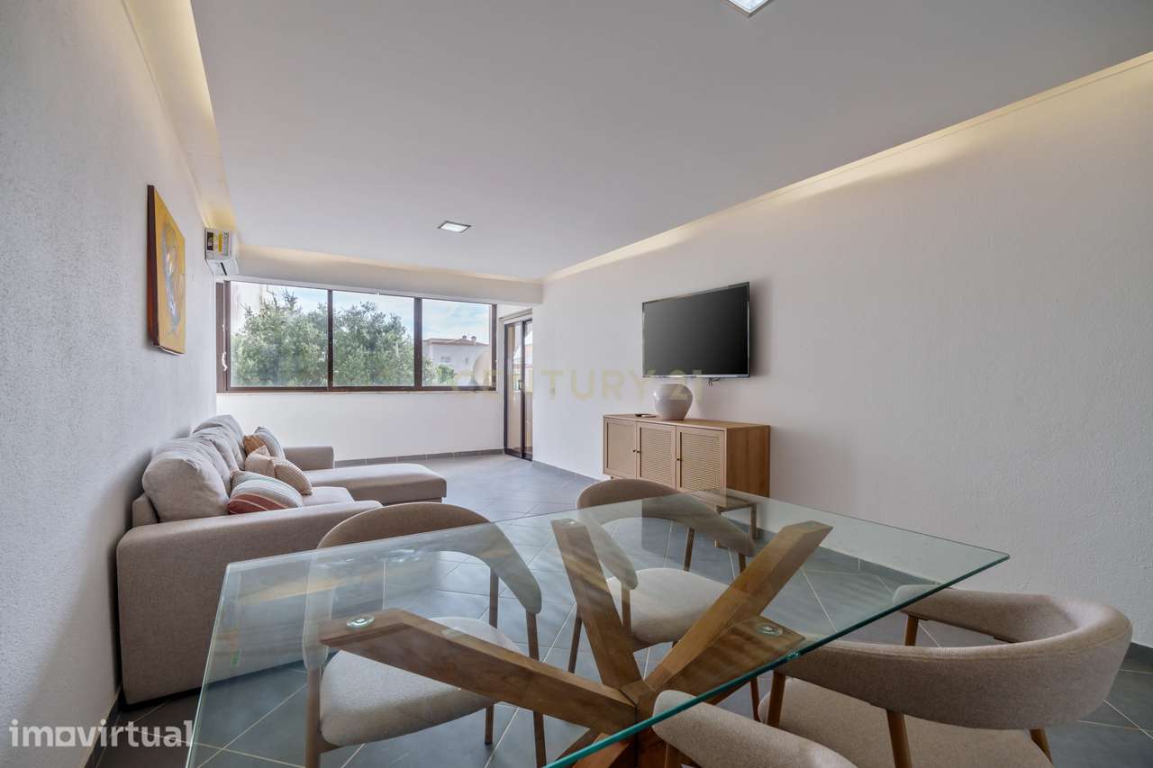 Apartamento T1 remodelado com piscina (Chave na Mão). Areias S. João , - Grande imagem: 2/22