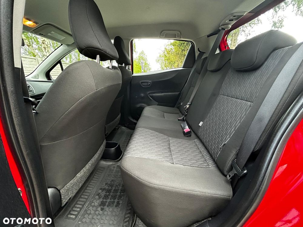 Toyota Yaris - 16