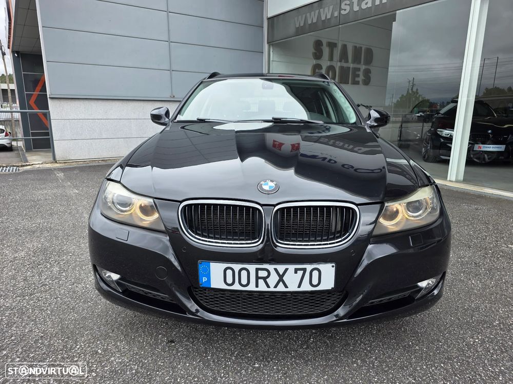BMW 318 d Sport Line - 4
