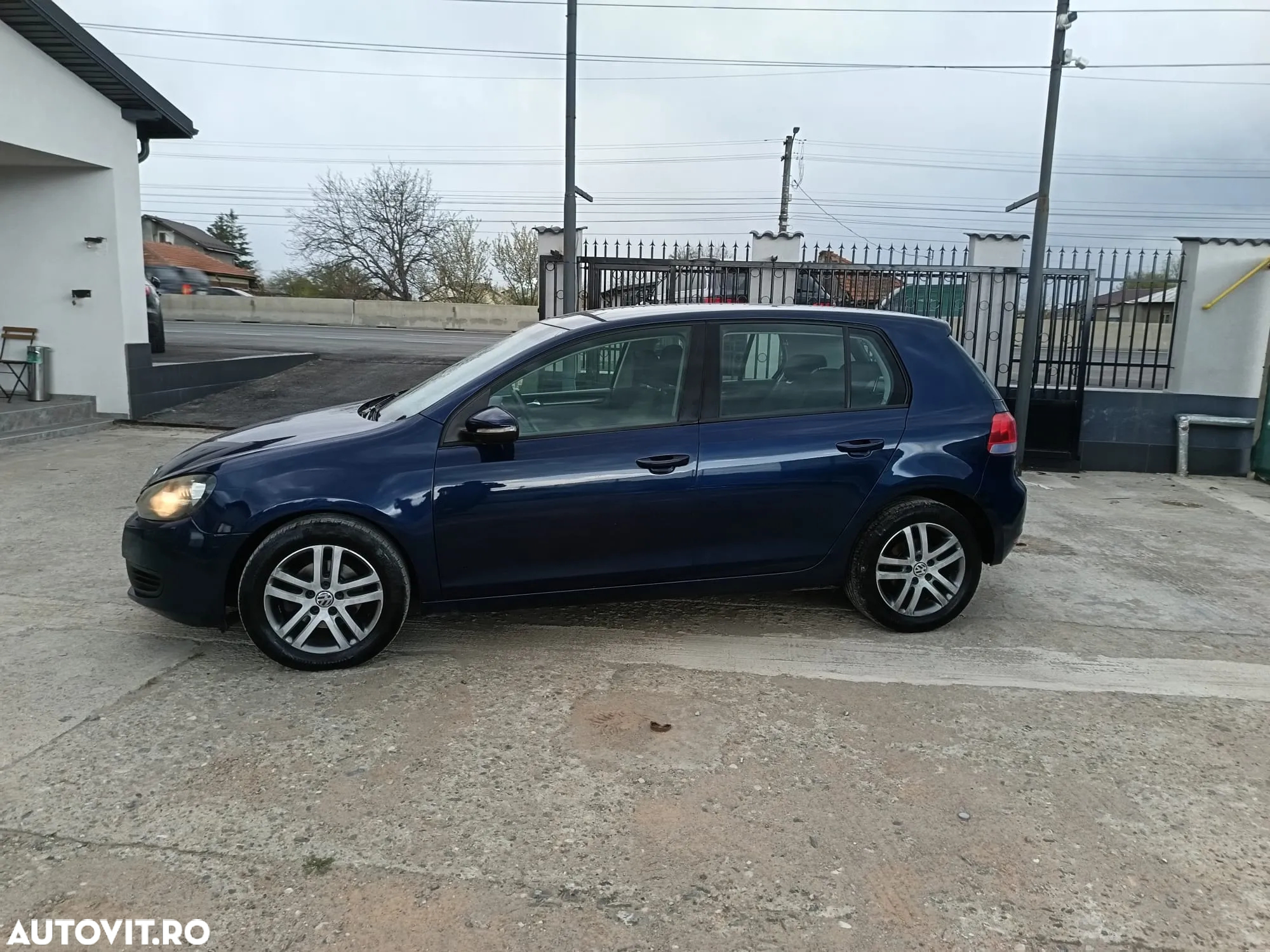 Volkswagen Golf 1.6 TDI DPF Comfortline - 7