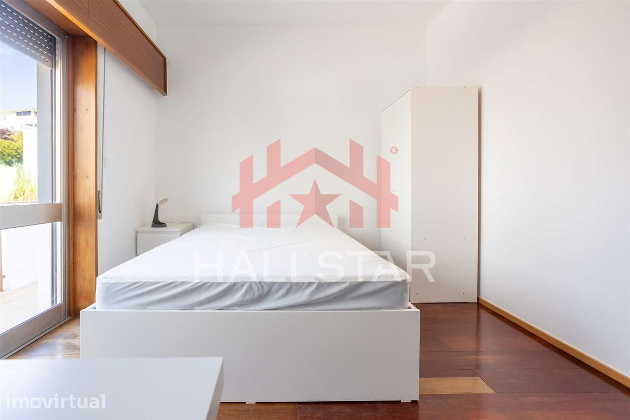 Arrendamento de Quarto / Equipado e Mobilado / Av. Marquês de Pombal - Grande imagem: 2/20