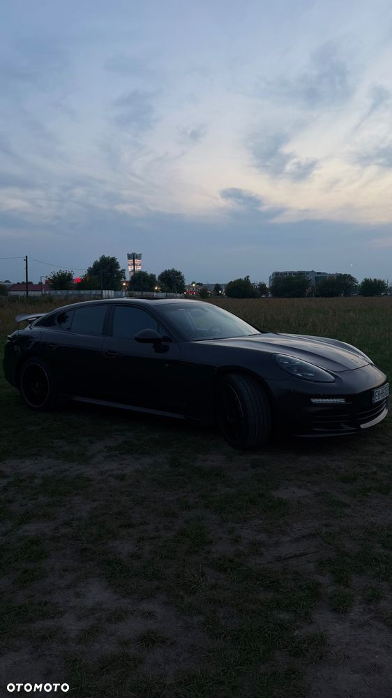 Porsche Panamera PDK - 14