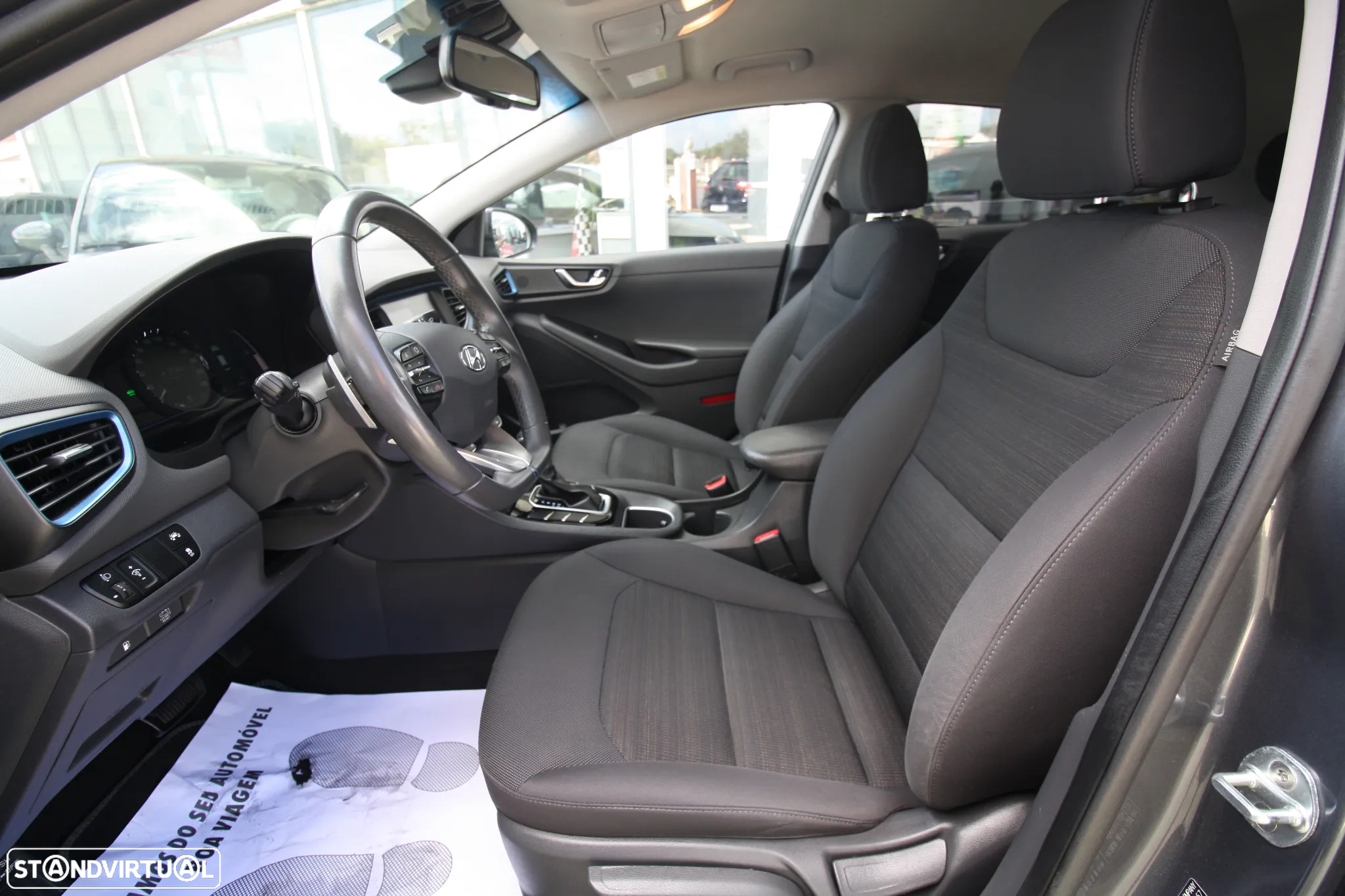 Hyundai Ioniq 1.6 GDI HEV Hybrid Tech - 14