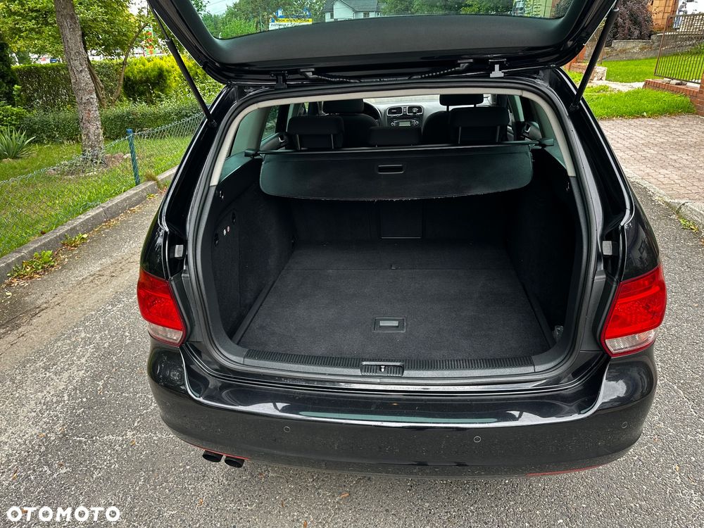 Volkswagen Golf - 16