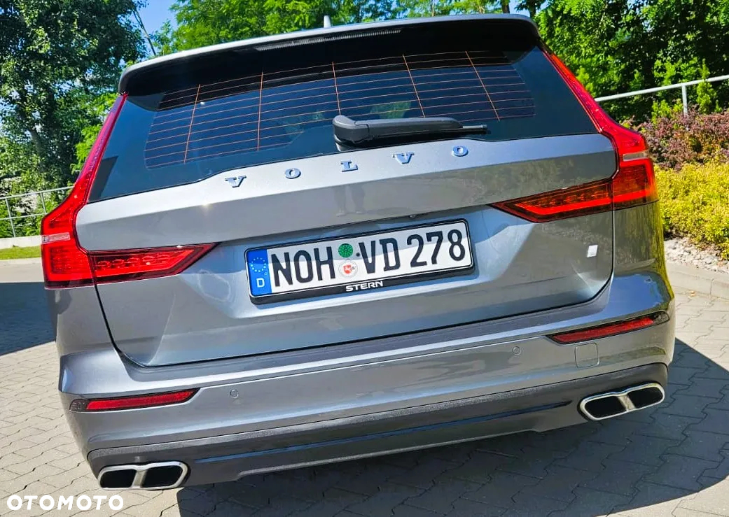 Volvo V60 T4 Geartronic Momentum Pro - 13