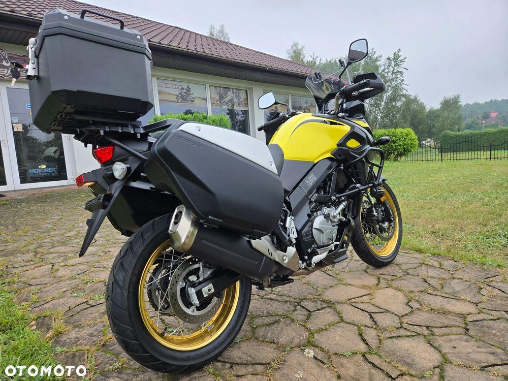 Suzuki V-STROM - 2