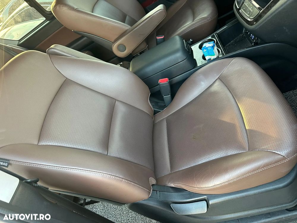 Hyundai H-1 Starex - 7