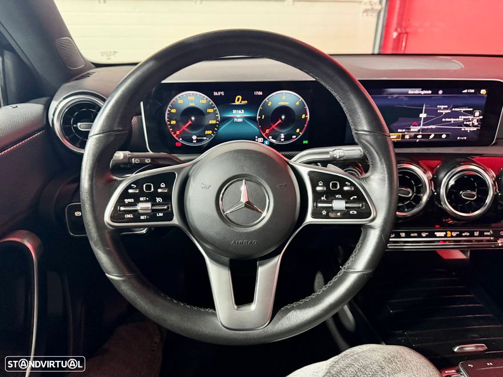 Mercedes-Benz A 180 d Progressive Aut. - 31