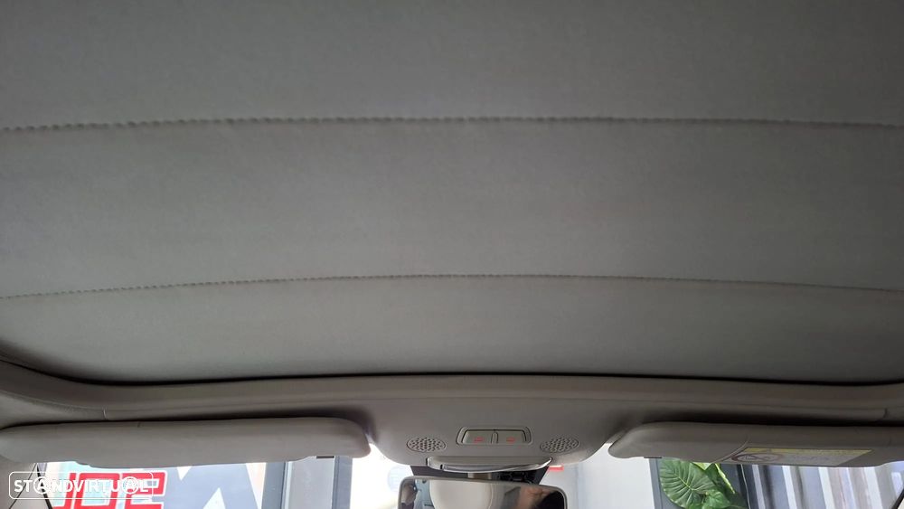 Fiat 500 1.0 Hybrid Lounge - 23
