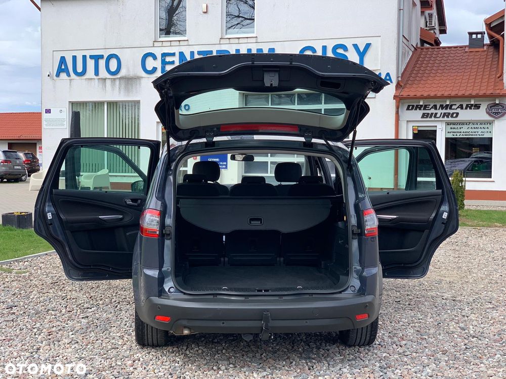 Ford S-Max - 37