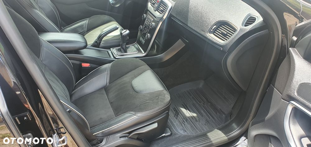 Volvo V40 - 32