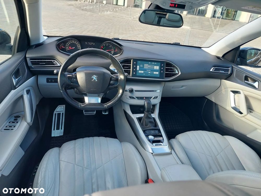 Peugeot 308 BlueHDi FAP 150 EAT6 Stop&Start GT-Line Edition - 9