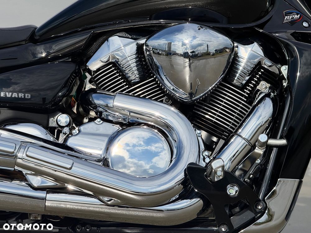 Suzuki Boulevard - 22