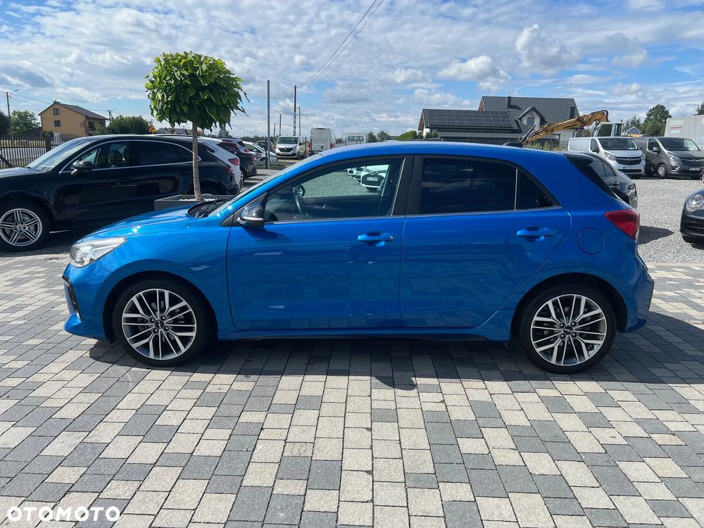 Kia Rio - 2