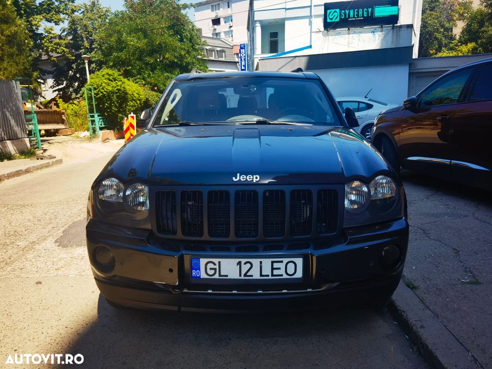 Jeep Grand Cherokee - 2