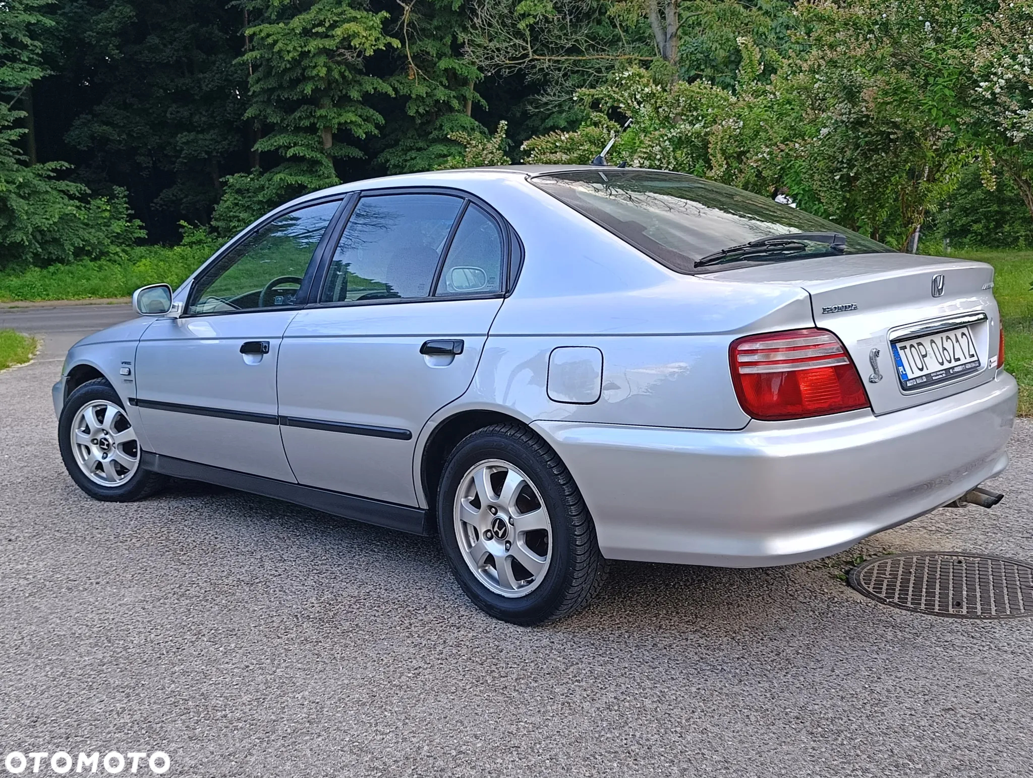 Honda Accord 1.8i LS - 2