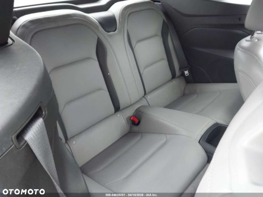 Chevrolet Camaro - 10