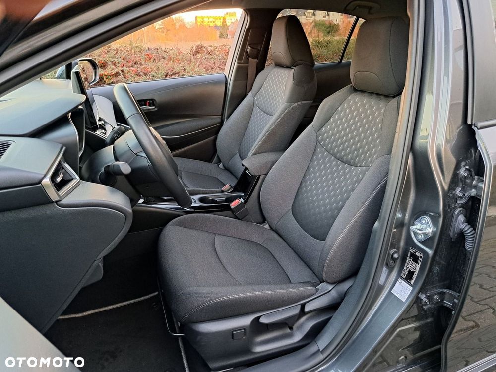 Toyota Corolla 1.8 Hybrid Style - 20