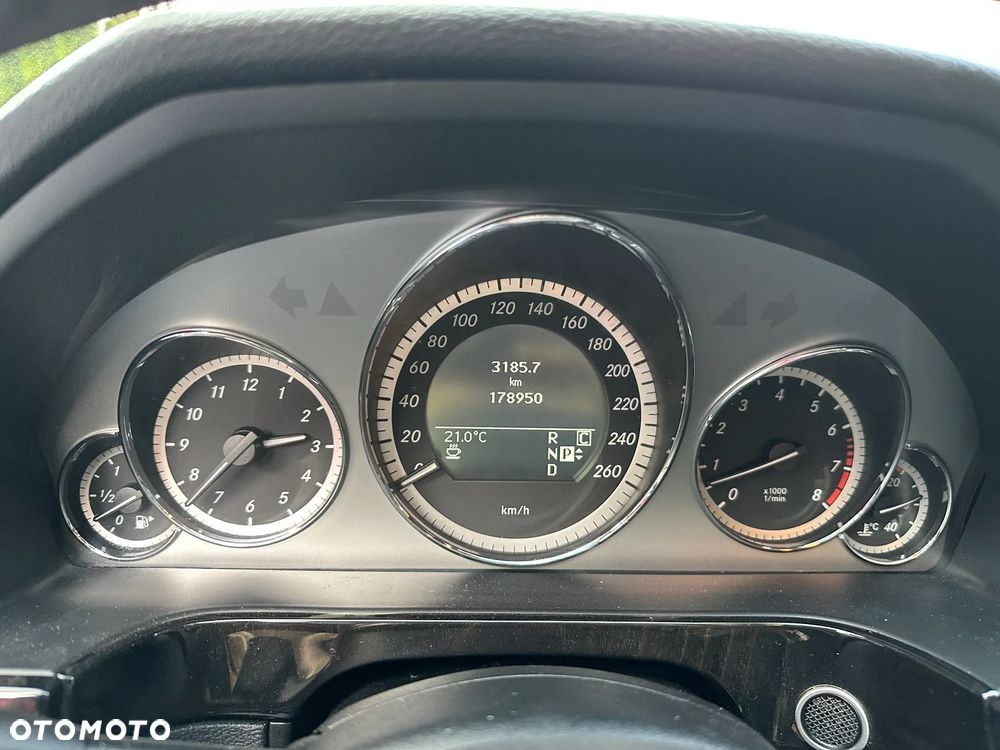 Mercedes-Benz Klasa E 350 4-Matic Avantgarde - 13