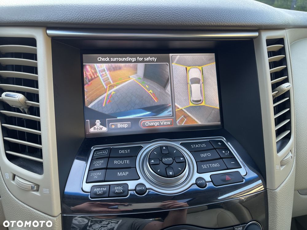 Infiniti FX FX35 - 19