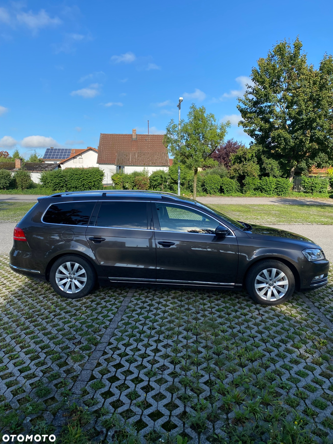 Volkswagen Passat - 4