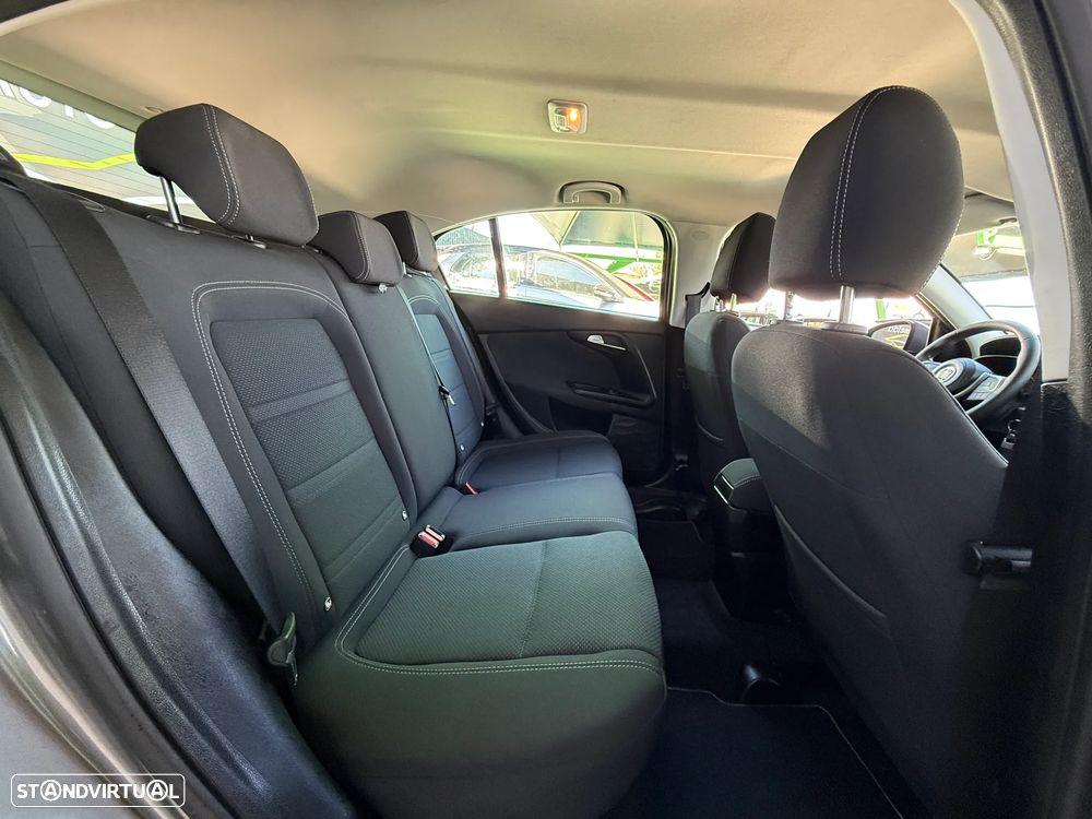 Fiat Tipo 1.3 M-Jet Lounge Tech - 18