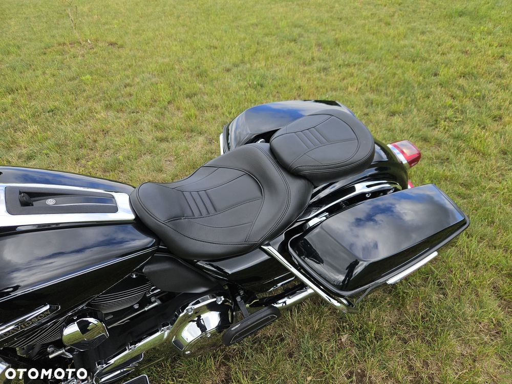 Harley-Davidson Electra - 10