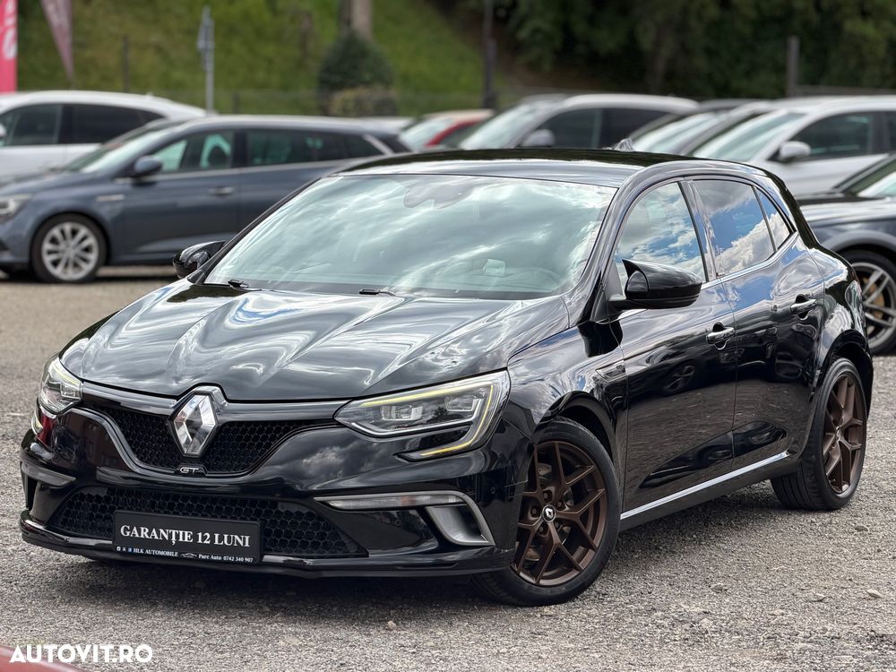 Renault Megane ENERGY TCe 205 EDC GT - 17