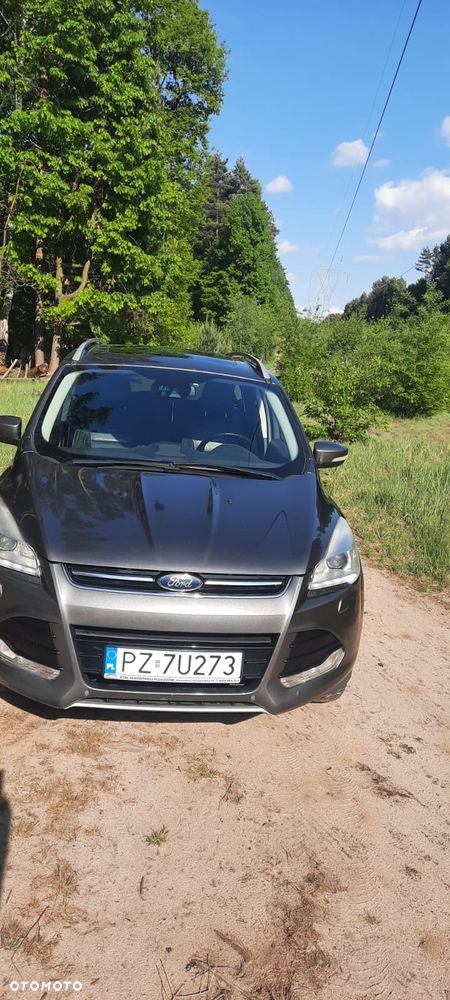 Ford Kuga - 1