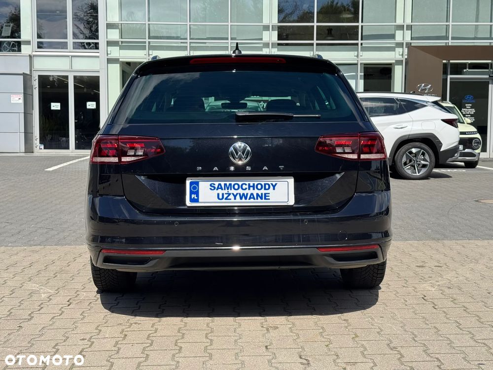 Volkswagen Passat 2.0 TSI Business DSG - 33