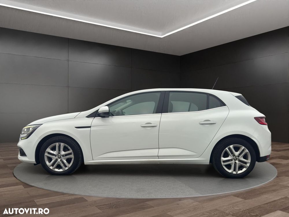 Renault Megane - 18