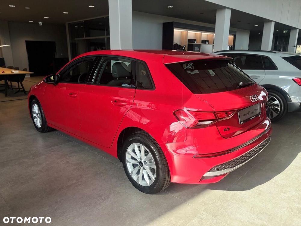 Audi A3 Sportback - 5